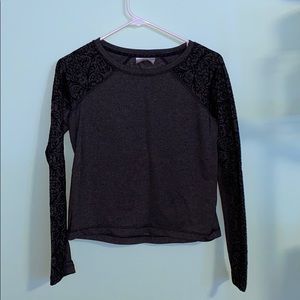 Gray CALIA Limited Edition Long Sleeve Size XS